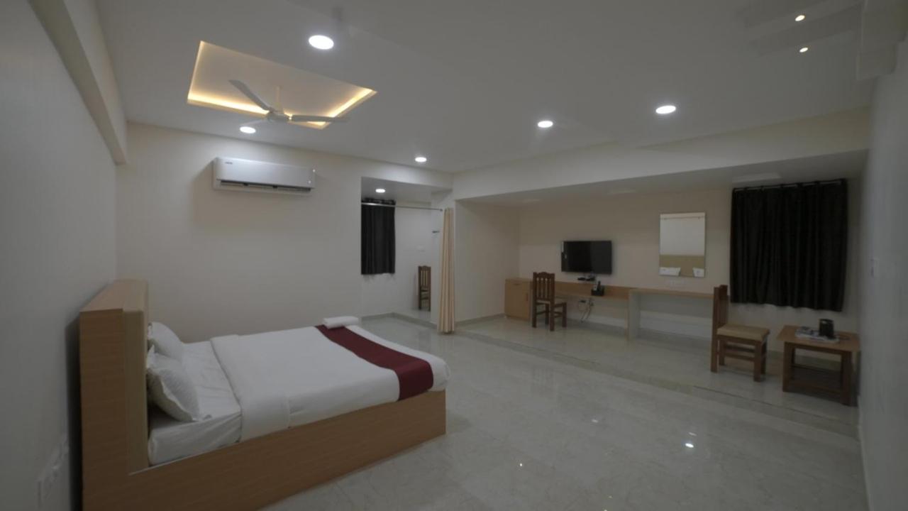 Hotel Rajam Selva Sirkazhi Exterior photo